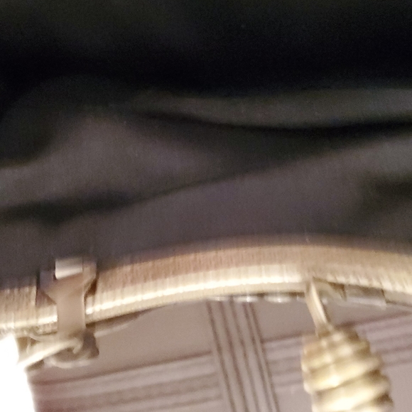 Beaded everywhere Framed Handbag Excellent Condition Beaded On Every Side - Picture 12 of 12